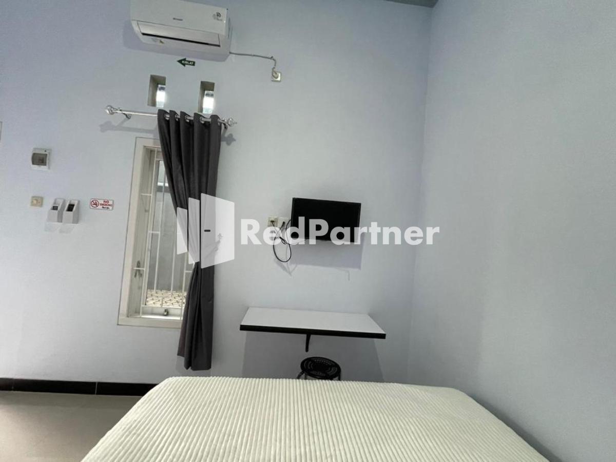 N3 Syariah Near Stasiun Tegal Mitra Reddoorz 호텔 외부 사진